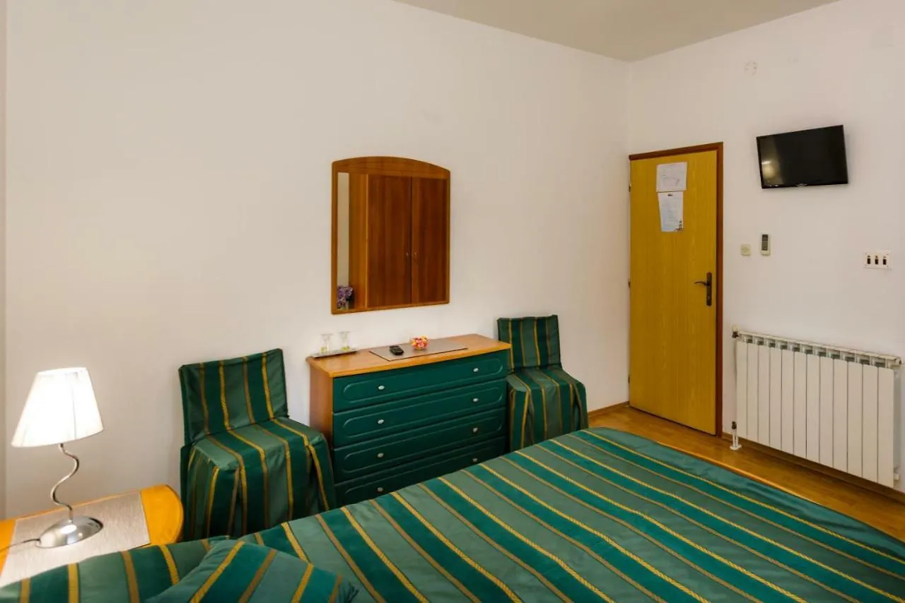 *** Guest house Rooms Mimi Krk Town Croatia